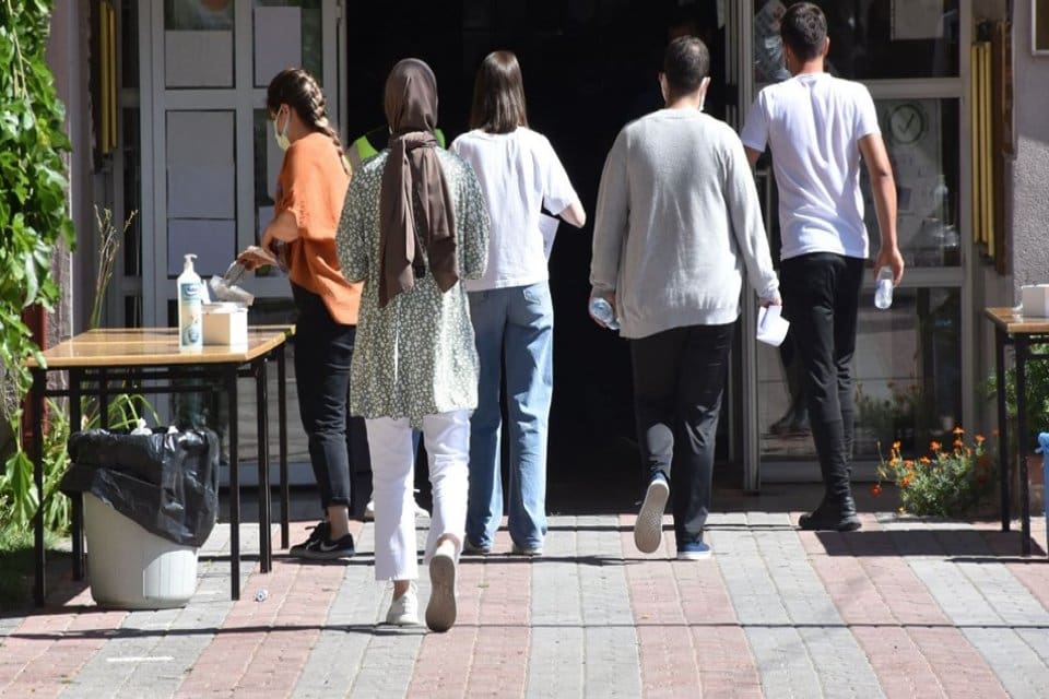 Bartın'da d&uuml;n test verdikten sonra bug&uuml;n KPSS&rsquo;ye giren 1 kişide