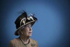 İngiltere'de Krali&ccedil;e 2. Elizabeth'in 96 yaşında hayatını kaybetmesinin ardından Britanya