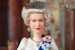 96 yaşına giren Birleşik Krallık Krali&ccedil;esi II. Elizabeth, doğum g&uuml;n&uuml;