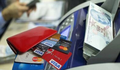 Kredi ve kart borçları 1.7 trilyon lirayı aştı