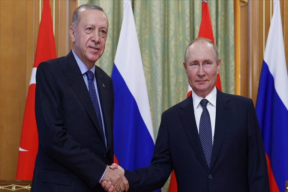 Kremlin S&ouml;zc&uuml;s&uuml; Dmitriy Peskov, Rusya lideri Vladimir Putin'in Kazakistan'ın başkenti