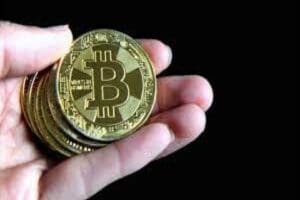 Kripto piyasalardaki d&uuml;ş&uuml;ş devam ediyor. Peki Bitcoin, Ethereum ve Altcoin&rsquo;lerde