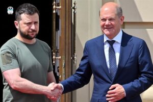 Almanya Başbakanı Olaf Scholz, Ukrayna'ya Leopard 2 ana muharebe tankları