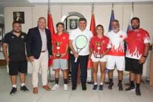 Karşıyaka Spor Kul&uuml;b&uuml; Tenis Şubesi, Karşıyaka Belediye Başkanı Dr. Cemil
