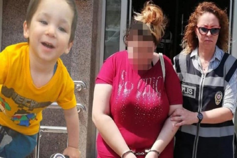 Bornova il&ccedil;esinde ormanlık alandaki metruk binaya ait tandır &ccedil;ukurunda cansız