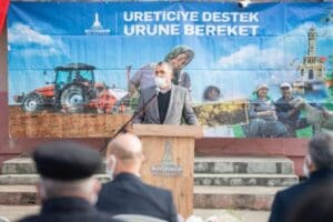 İzmir B&uuml;y&uuml;kşehir Belediyesi&rsquo;nin Kurban Bayramı&rsquo;nda İzmirli &ccedil;ift&ccedil;ilerin ortak olduğu kooperatiflerden