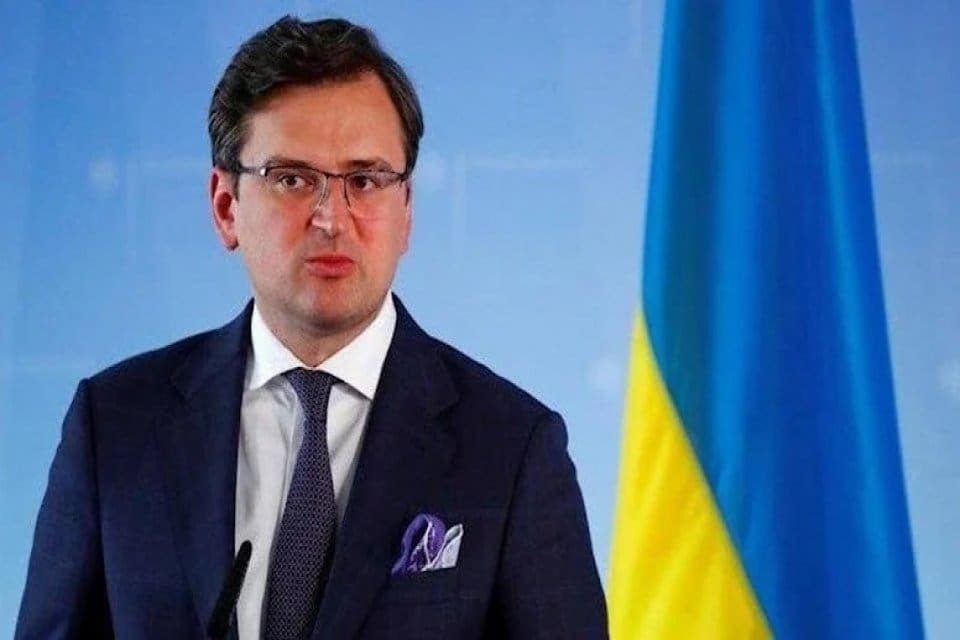 Ukrayna Dışişleri Bakanı Dmytro Kuleba, &uuml;lkeye yapılacak askeri yardımın ilk