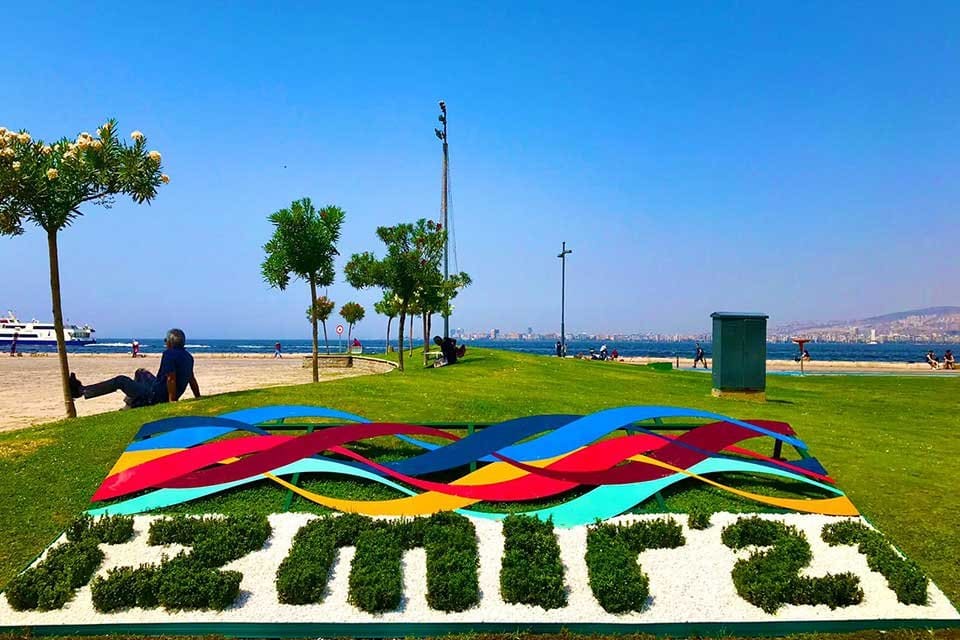 İzmir'in ev sahipliğini kazandığı D&uuml;nya Belediyeler Birliği (UCLG) K&uuml;lt&uuml;r Zirvesi