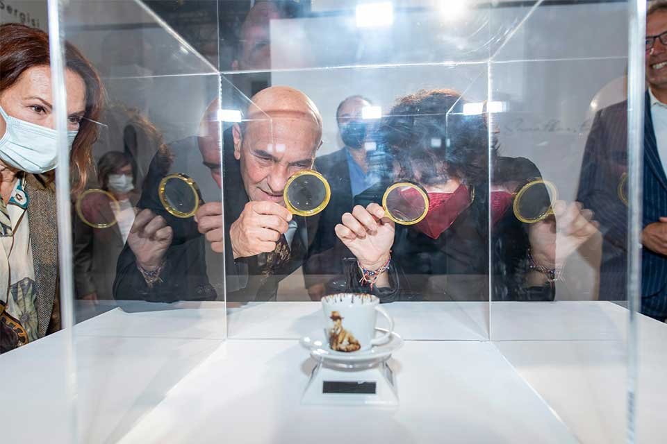 İzmir B&uuml;y&uuml;kşehir Belediyesi&rsquo;nin ev sahipliğinde 29 Ekim Cumhuriyet Bayramı i&ccedil;in