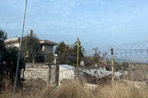 Urla il&ccedil;esinde kumar oynatıldığı ve sahte i&ccedil;ki satıldığı ortaya &ccedil;ıkan