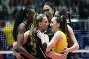 &nbsp;Kadınlar AXA Sigorta Kupa Voley D&uuml;nya Baltacıoğlu &Ouml;zel Sezonu finalinde