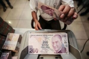 CHP İstanbul Milletvekili Mehmet Bekaroğlu, Rusya&rsquo;nın Ukrayna&rsquo;ya askeri harekatı ile