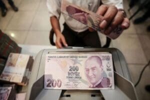 &nbsp; Kur korumalı mevduatta (KKM) 8 Nisan&rsquo;a kadar kur farkı
