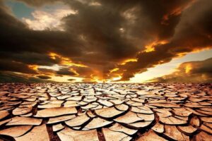 Merkez Bankası Enflasyon Raporu'nda iki kritik risk uyarısı dikkat çekti.