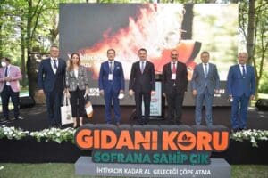 D&uuml;nya n&uuml;fusunun hızla artması, k&uuml;resel iklim krizinin boyutlarının derinleşmesi insanlığın