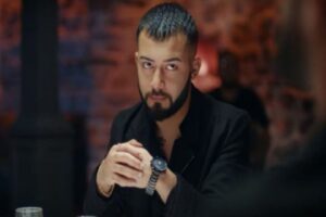 Aydın'ın Efeler il&ccedil;esinde, otel odasında hayranı olan B.B.'ye (19) nitelikli