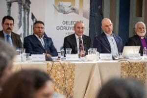İzmir B&uuml;y&uuml;kşehir Belediyesi tarafından d&uuml;zenlenecek İkinci Y&uuml;zyılın İktisat Kongresi&rsquo;nin hazırlıklarında