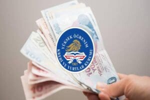 Mezun olur olmaz iş bulamadan KYK borcuyla bor&ccedil;lanan &ouml;ğrenciler, faiz