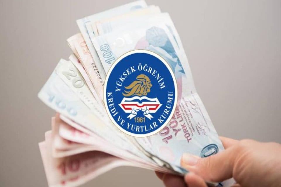 Mezun olur olmaz iş bulamadan KYK borcuyla bor&ccedil;lanan &ouml;ğrenciler, faiz