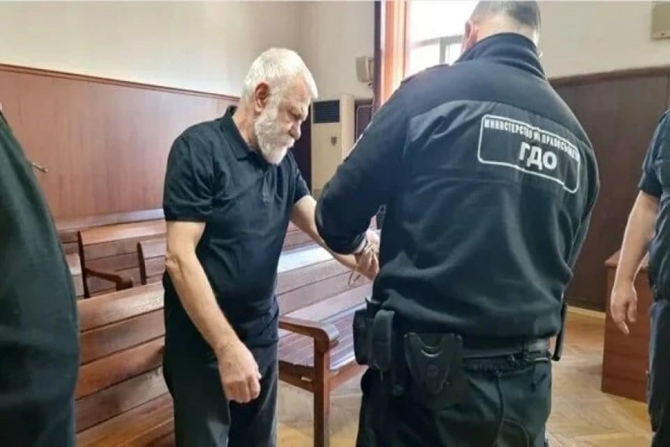 Bulgaristan'da mahkeme, Necip Hablemitoğlu suikastı zanlılarından firari emekli albay Mustafa