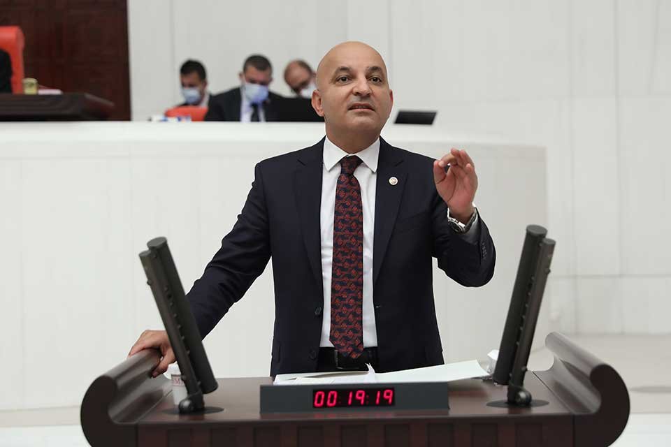 CHP İzmir Milletvekili ve &Ccedil;evre Komisyonu &Uuml;yesi Mahir Polat, yakın