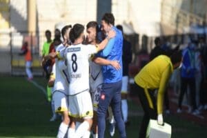 Misli.com 3'&uuml;nc&uuml; Lig 1'inci Grup'ta ge&ccedil;en hafta evinde 1877 Alemdağspor'u