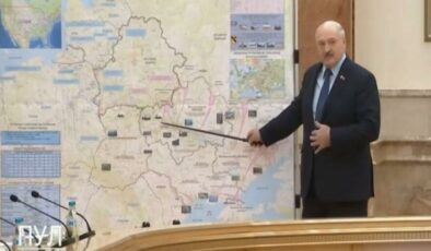 Lukaşenko'nun haritasındaki detay endişe yarattı