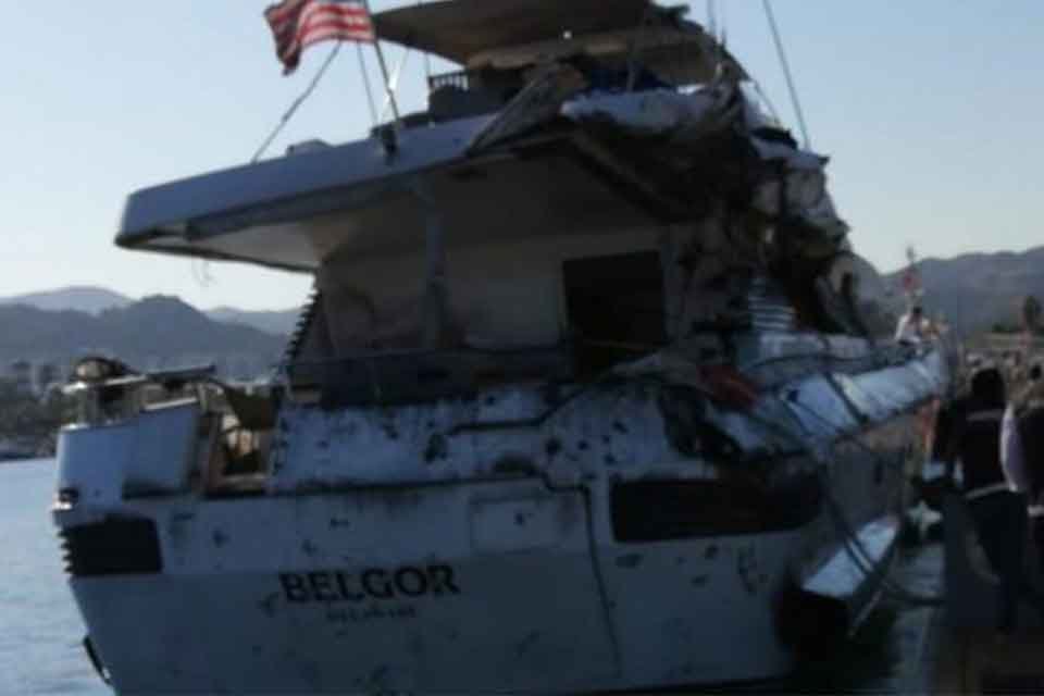 Sahil G&uuml;venlik, Bordum a&ccedil;ıklarında l&uuml;ks bir yatı uyuşturucu ihbarı nedeniyle