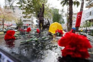 BUCA Belediyesi, 4 Aralık D&uuml;nya Madenciler G&uuml;n&uuml; nedeniyle anma t&ouml;reni