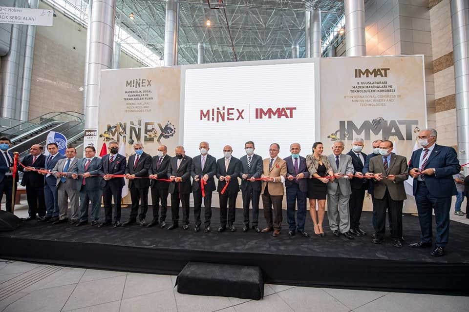 İzmir B&uuml;y&uuml;kşehir Belediye Başkanı Tun&ccedil; Soyer, 9. MINEX Madencilik, Doğal
