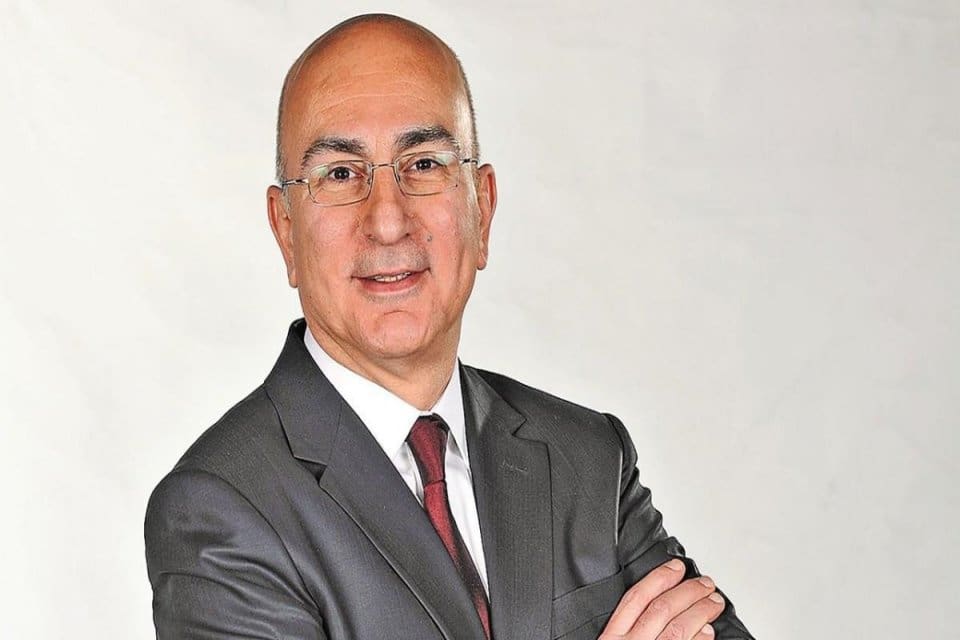 İktisat&ccedil;ı Mahfi Eğilmez, TCMB'nin son faiz indirimi sonrası T&uuml;rkiye'nin stagflasyona