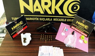 Manisa'da uyuşturucu operasyonu: 4 tutuklama