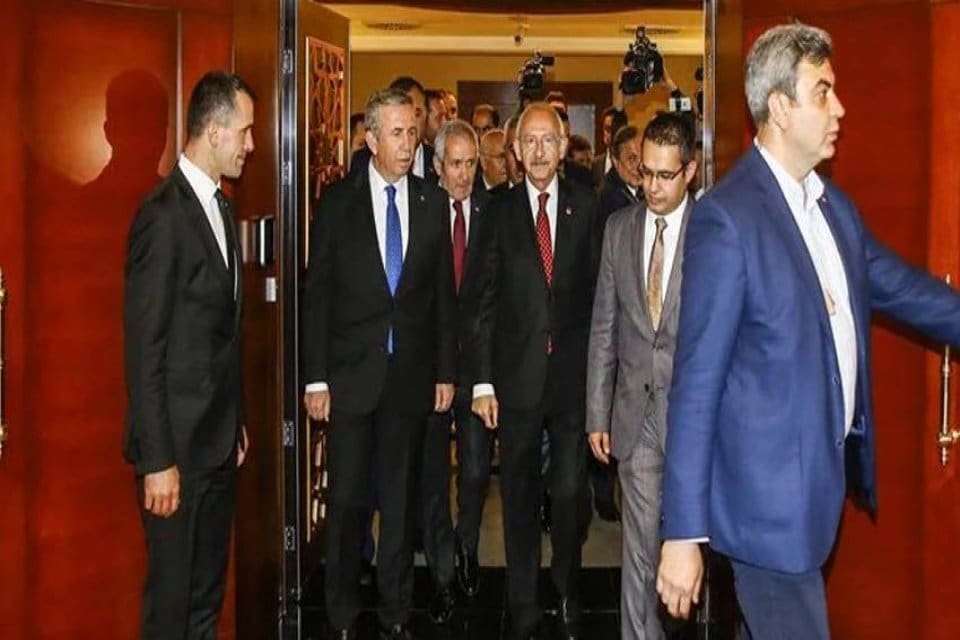 ABB Başkanı Yavaş, CHP Ankara Milletvekilleri aday tanıtım toplantısında konuştu.