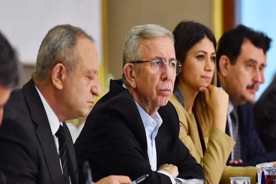 Ankara Büyükşehir Belediye Başkanı Mansur Yavaş ilçe ziyaretleri kapsamında Akyurtlularla