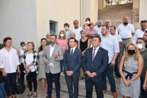 Muğla'nın Marmaris il&ccedil;esinde bir araya gelen CHP Muğla milletvekilleri M&uuml;rsel