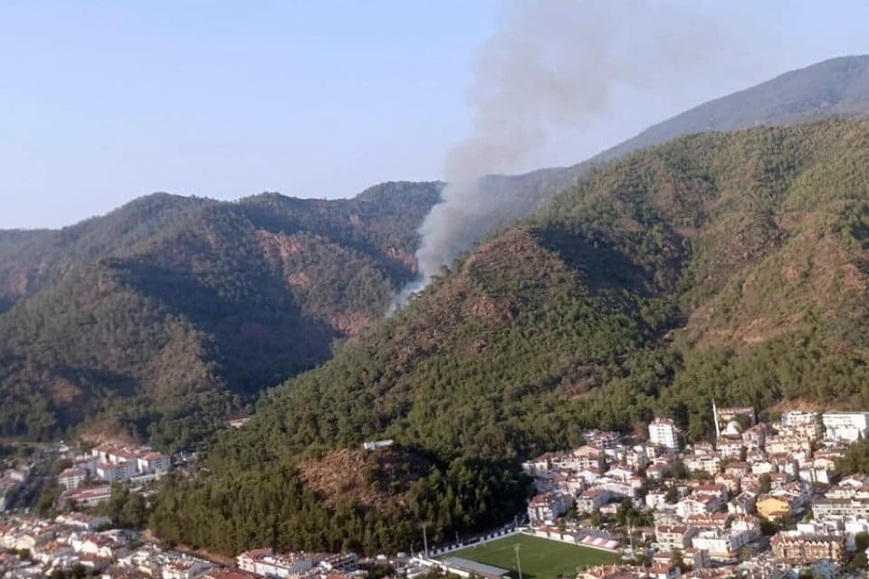 MUĞLA'nın Marmaris il&ccedil;esinde d&uuml;n &ccedil;ıkan orman yangınının &ccedil;ıkış nedeninin belirlenmesi