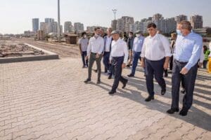 İzmir B&uuml;y&uuml;kşehir Belediye Başkanı Tun&ccedil; Soyer, Mavişehir'de &ouml;zellikle kış aylarında