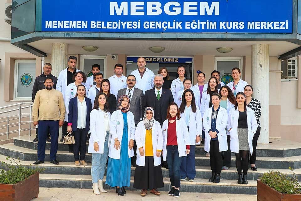 Menemen Belediyesi Gen&ccedil;lik Eğitim Kurs Merkezi (MEBGEM) Liseye Ge&ccedil;iş Sınavı&rsquo;na