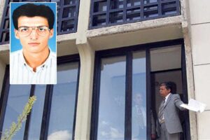 Dönemin SHP İzmir Milletvekili Erol Güngör’ün oğlu Mustafa Güngör, 24