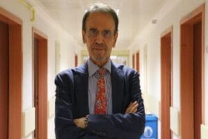 Prof. Dr. Mehmet Ceyhan, bir takip&ccedil;isinin mRNA aşısıyla ilgili sorusu