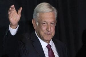 Meksika Devlet Başkanı Andr&eacute;s Manuel L&oacute;pez Obrador, eski ABD Başkanı