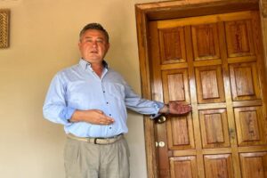 Memleket Partisi İzmir İl Başkanı Cüneyt Oğuz, Milletvekili Mehmet Ali