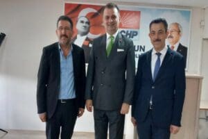 Memleket Partisi'nin Samsun il kurucularından olan R&uuml;stem Kara, 3. sıra