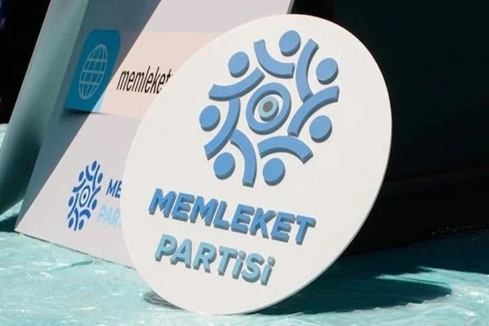 Memleket Partisi Hatay İl Y&ouml;netimi'nde toplu istifalar geldi. İl ve