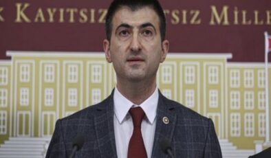 Memleket Partisi'nin İzmir Milletvekili istifa etti