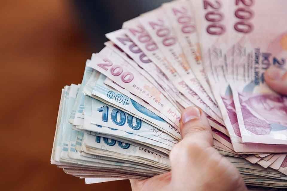 Enflasyon rakamlarının a&ccedil;ıklanmasıyla memur ve emeklinin yılbaşında alacağı maaş zammı