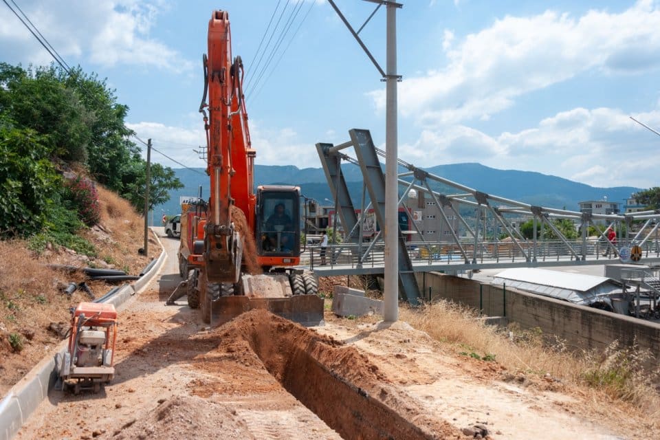 İzmir B&uuml;y&uuml;kşehir Belediyesi İZSU Genel M&uuml;d&uuml;rl&uuml;ğ&uuml;, Menderes&rsquo;in &ccedil;ağdaş bir altyapıya