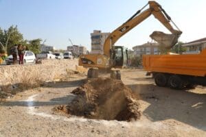 Menderes&rsquo;te yaşayan Alevilerin yıllardır beklediği Cemevinin inşaatına başlandı. Menderes Belediye