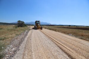 Menderes Belediyesi, çiftçiye destek olacak çalışmalarına devam ediyor. Menderes Belediye