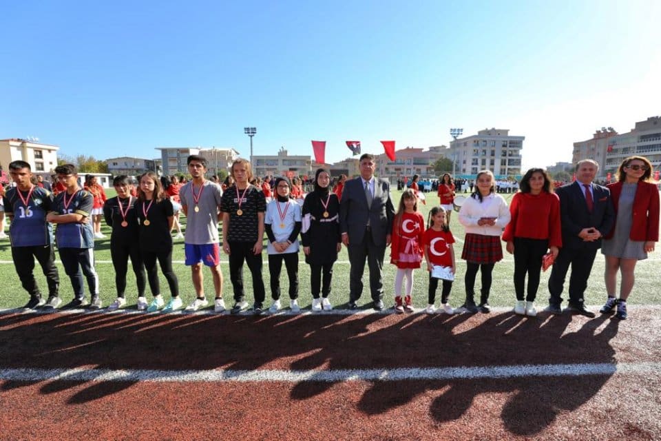 29 Ekim Cumhuriyet Bayramı coşkusu, &uuml;lkenin d&ouml;rt bir yanında olduğu
